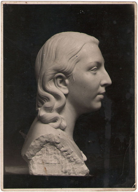 Елена Сангро